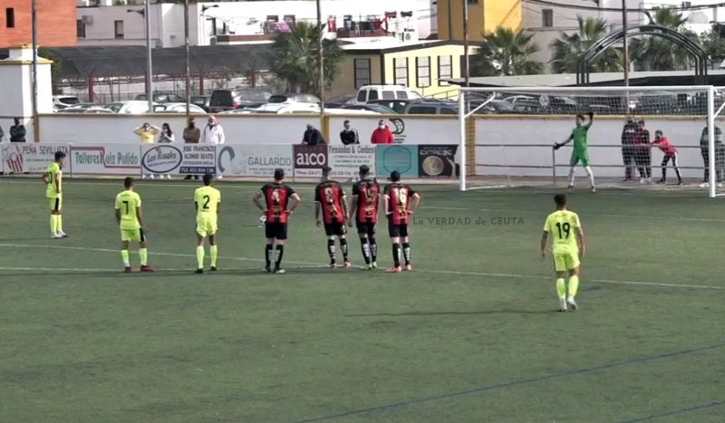 Un final de infarto deja a la AD Ceuta sin premio (2-2)