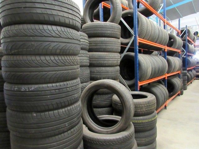 Los consumidores dicen que comprar neumáticos usados, más baratos, rara vez sale a cuenta