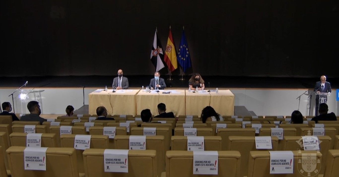 El Pleno de hoy se celebró en el Auditorio del Revellín