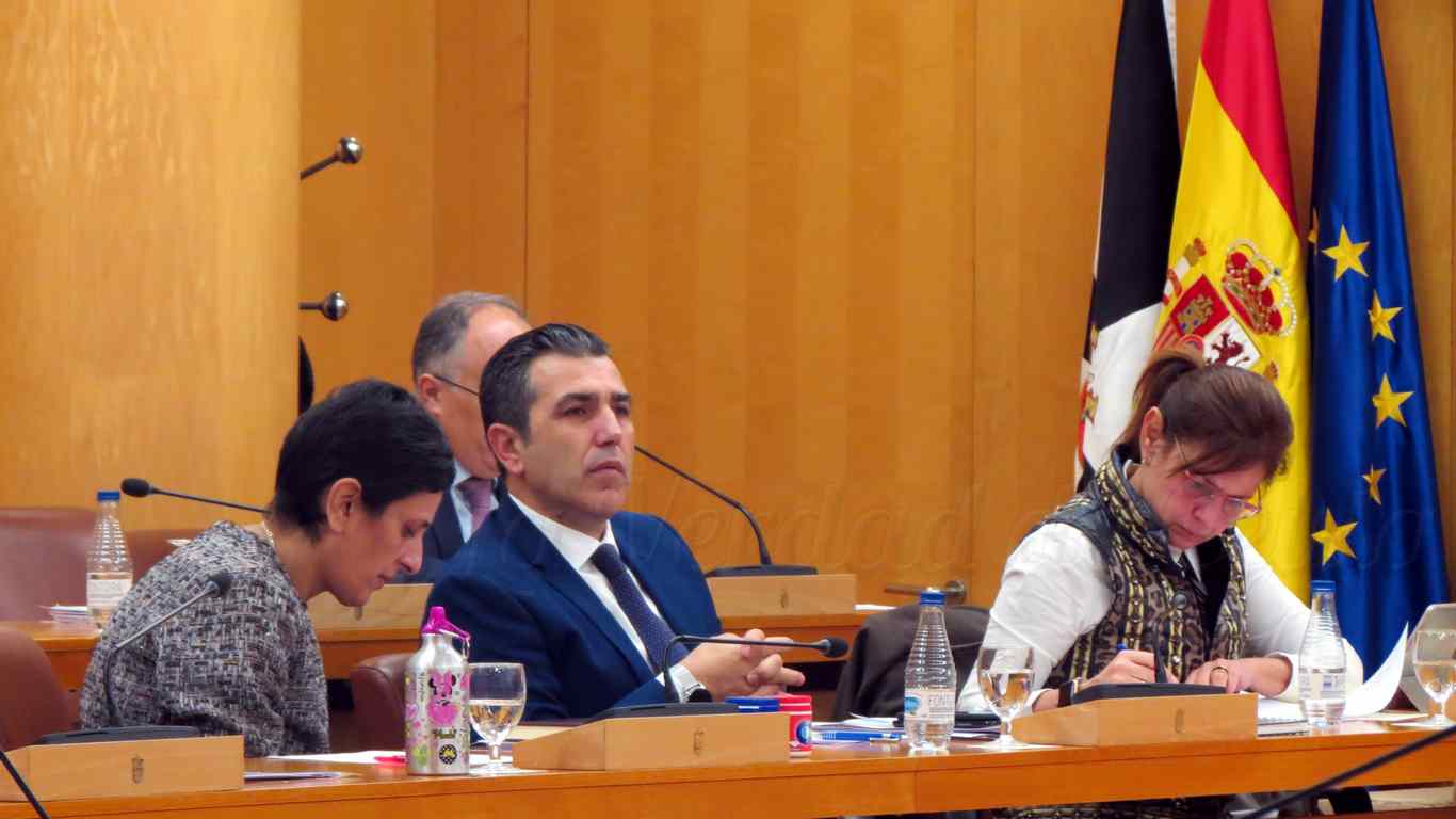 Rontomé defiende la gestión en la Guardería 1
