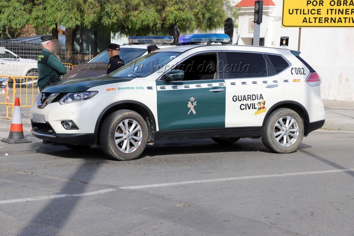 La Guardia Civil halla otros dos fardos con 77 kilos de polen de hachís