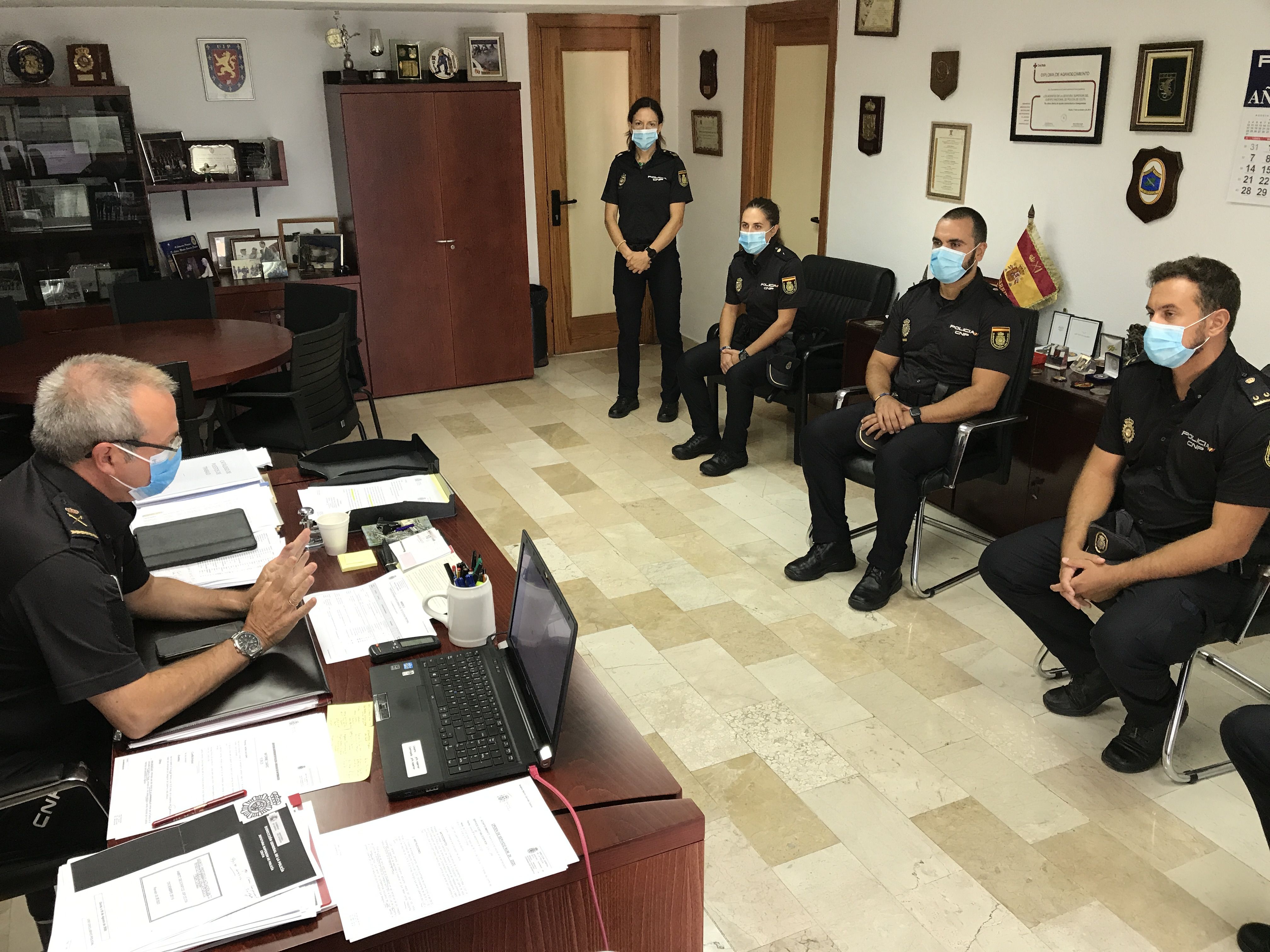 La Policía Nacional recibe nuevos policías e inspectores en prácticas