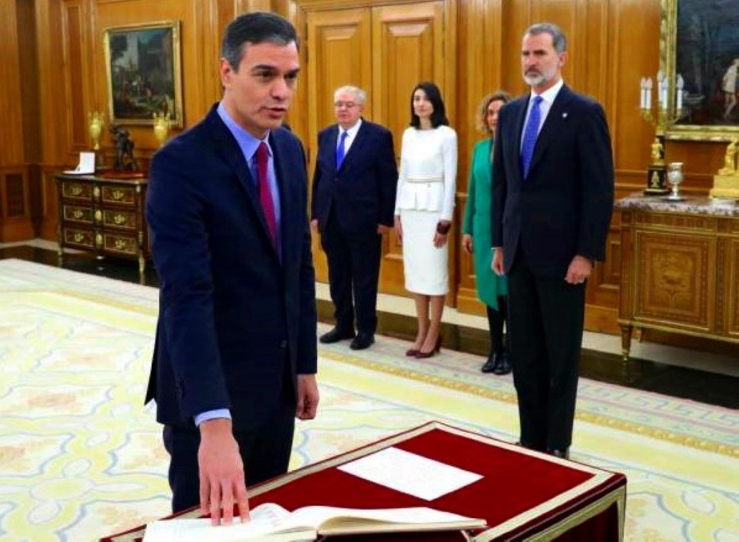 Pedro Sánchez promete su cargo como presidente del Gobierno