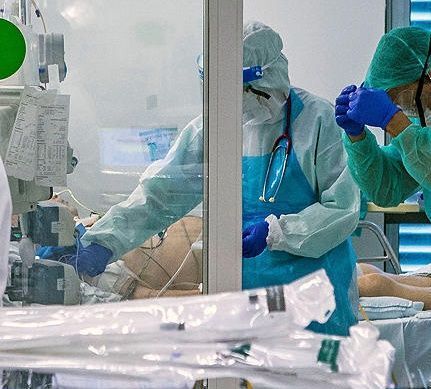  SAE continúan  pidiendo  la realización de la prueba a todos los profesionales sanitarios