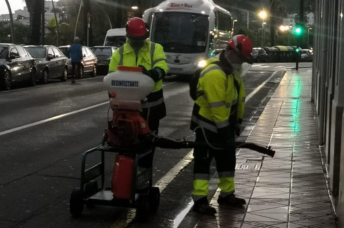 TRACE desinfecta la zona de La Marina