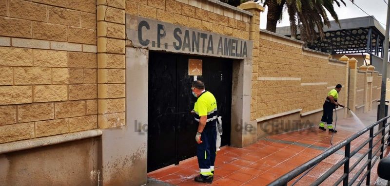 Trace continúa desinfectando los entornos de los centros docentes