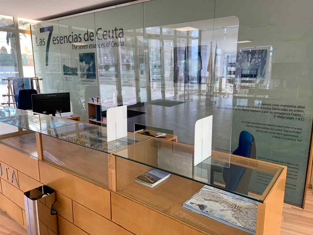 El lunes abre al público la oficina de Turismo del Baluarte de los Mallorquines