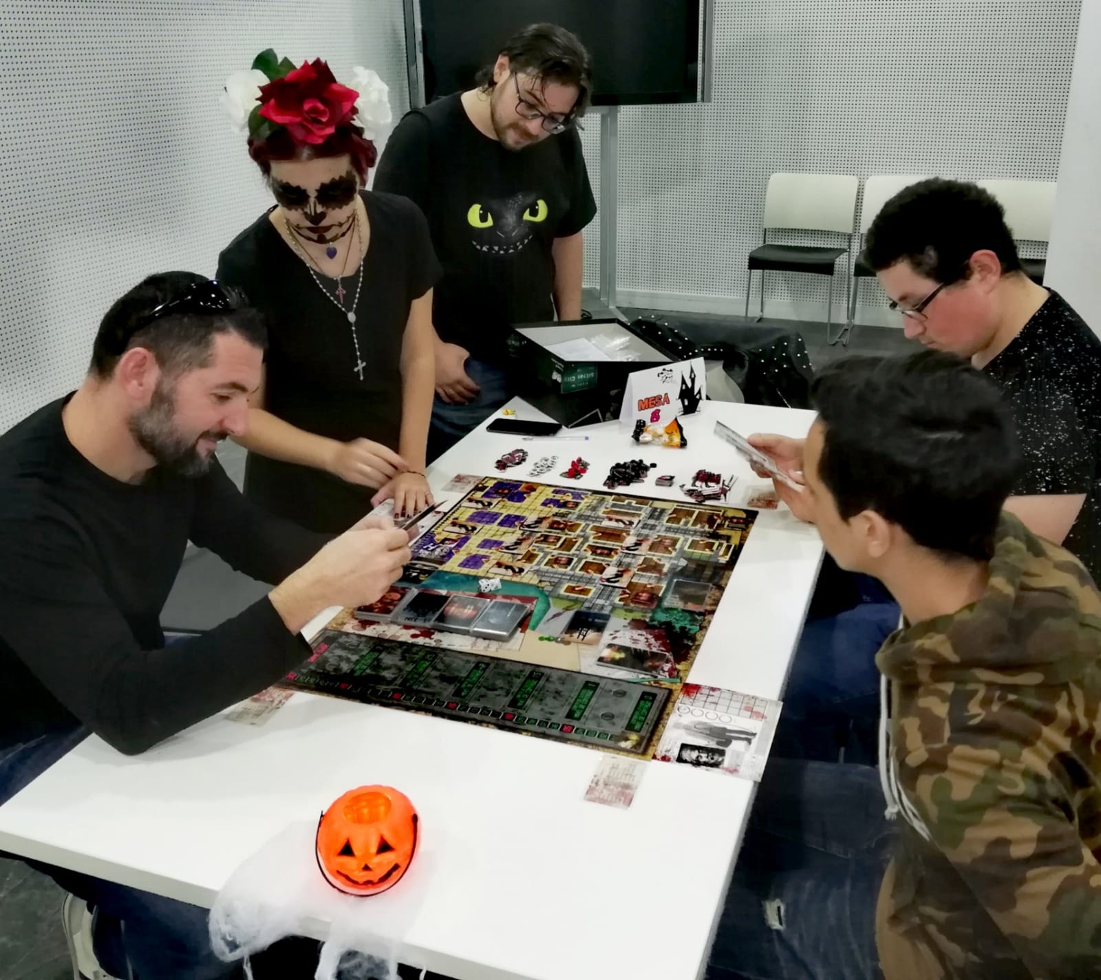 Juegos de mesa de terror para celebrar Halloween