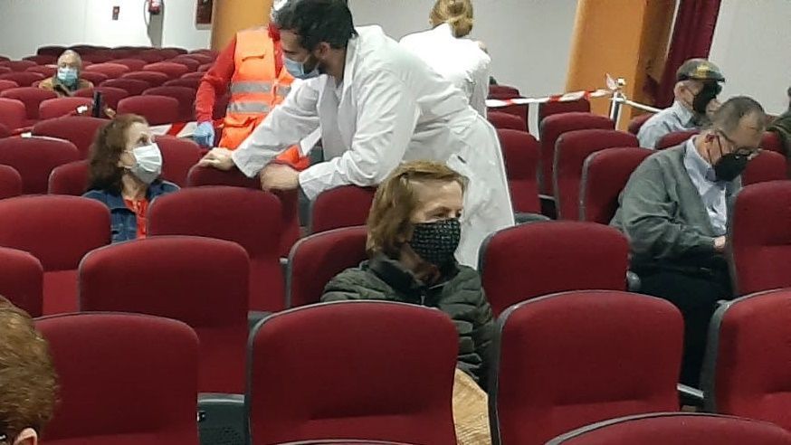 Sanidad hace un llamamiento a las personas que tengan de 60 a 68 años para la vacunación