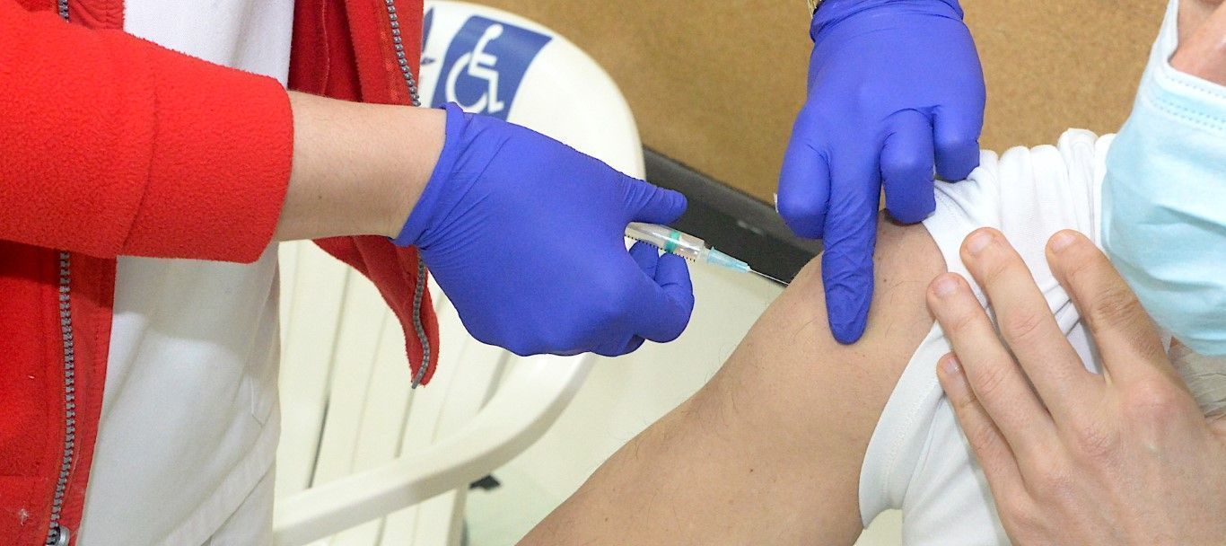 La Ciudad vacuna contra el herpes zóster a los mayores de 65 años