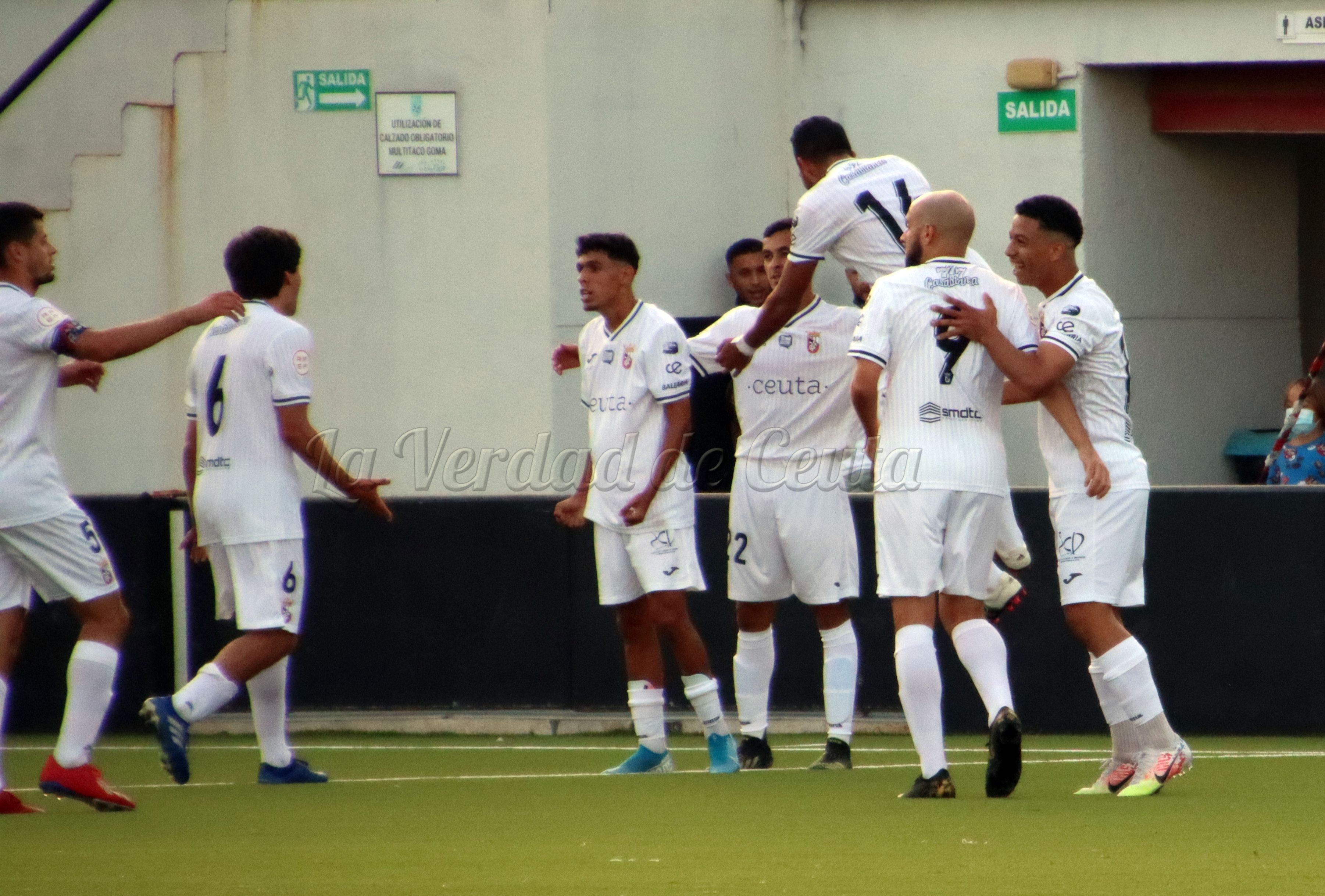 Merecida victoria del Ceuta B ante el Tomares por 2-0