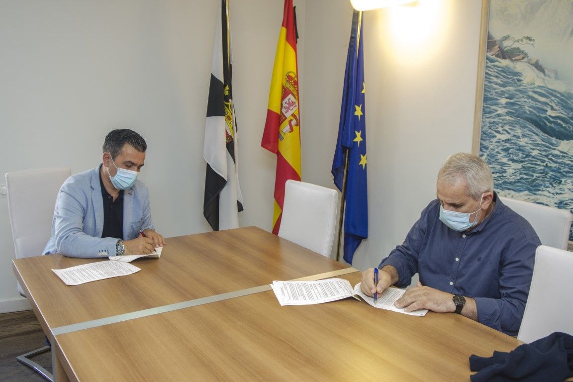 Educación renueva sus acuerdos de colaboración con la Asociación Al-Idrissis y con la Casa de Estudios         