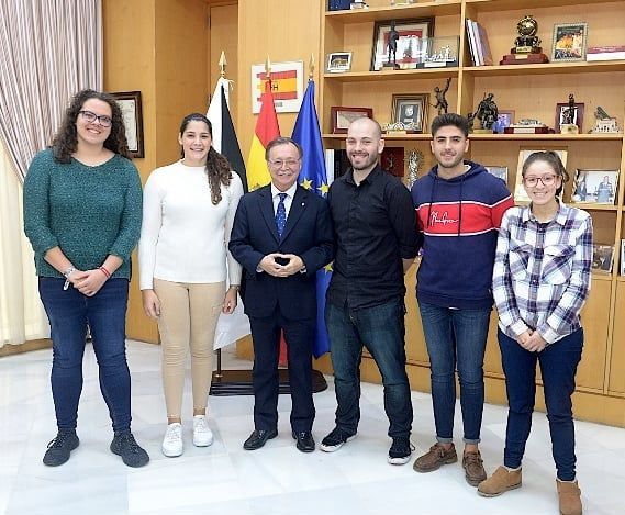 El Consejo de la Juventud felicita a Lorena Miranda por su nuevo puesto de vicepresidenta segunda en la Mesa de la Asamblea