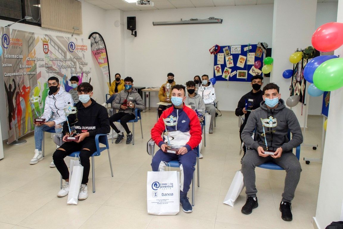 La Casa de la Juventud entrega los premios del Concurso de Fotografía del carnaval