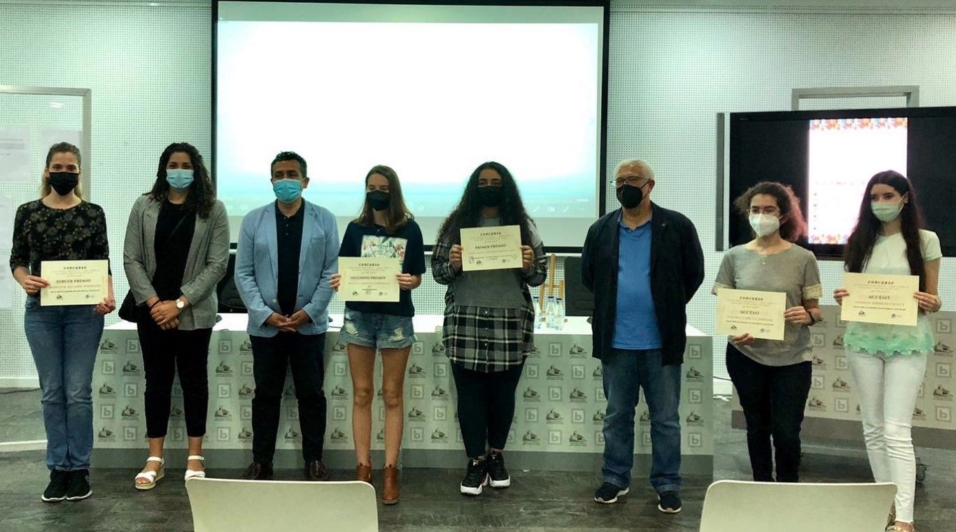 Entregados los premios del concurso "Si fueras guionista, ¿qué libro te gustaría convertir en serie" de la Casa de la Juventud