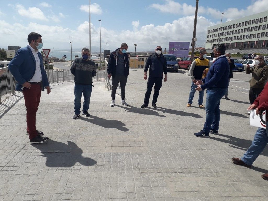 Los consejeros de Servicios Urbanos y Fomento visitan Loma Colmenar