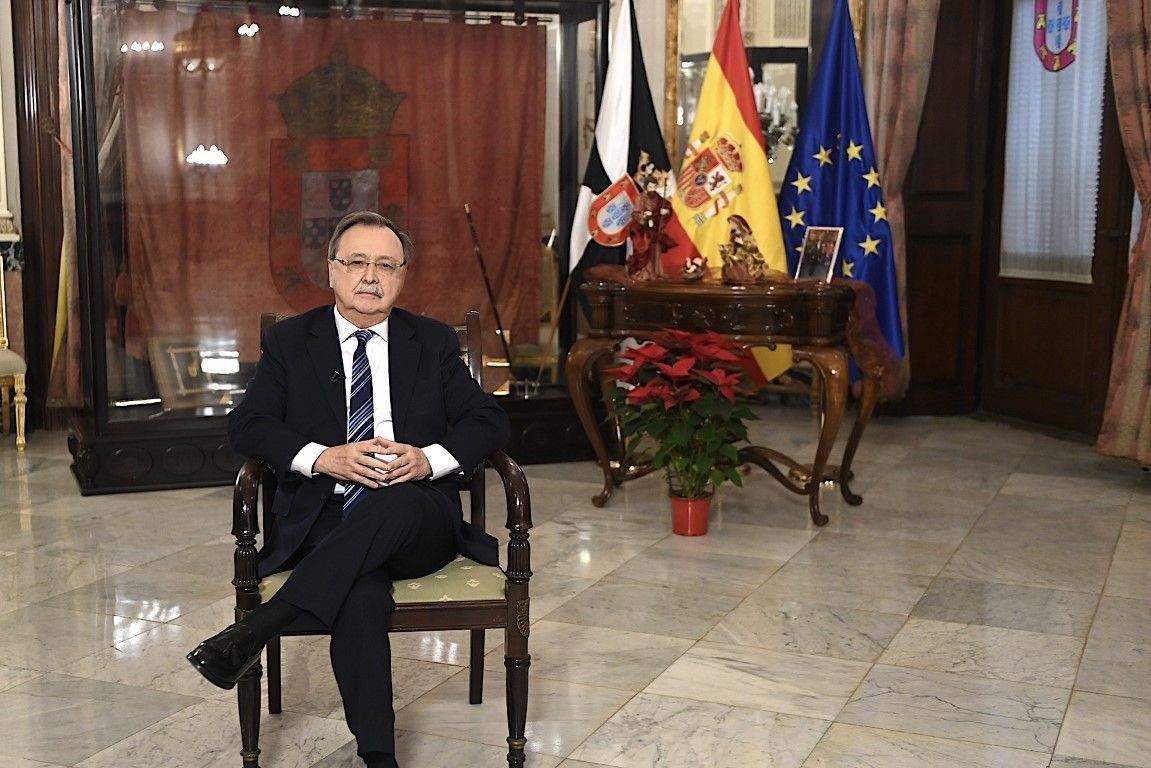 El presidente Vivas felicita la Navidad a todos los ceutíes