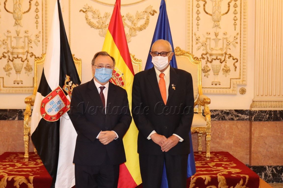 Juan Vivas recibe la Medalla de las Cuatro Sinagogas Centrales de la Comunidad Sefardí de Jerusalén