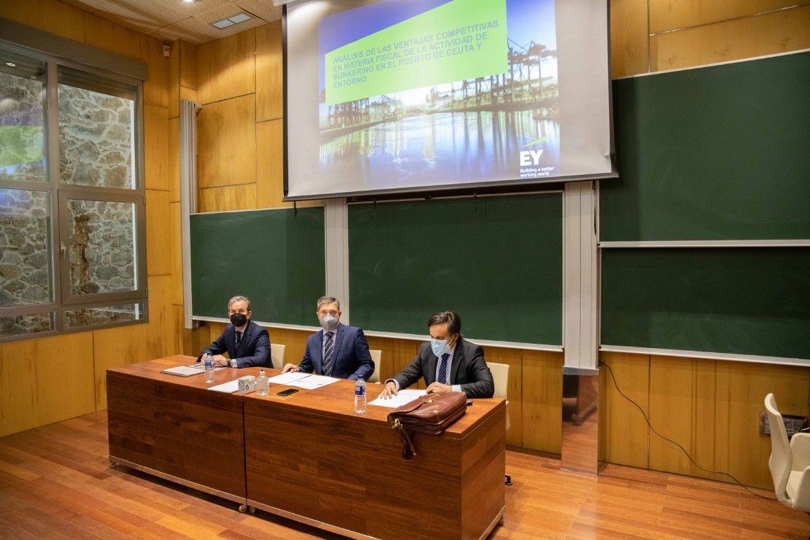 La Autoridad Portuaria organiza una jornada para presentar las ventajas fiscales de los operadores de bunker en Ceuta