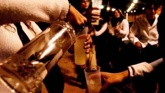 Las drogas más consumidas por los estudiantes son el alcohol y el tabaco