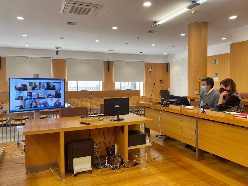 La Ciudad creará un grupo de trabajo para reforzar el control sobre los viajes por motivos médicos