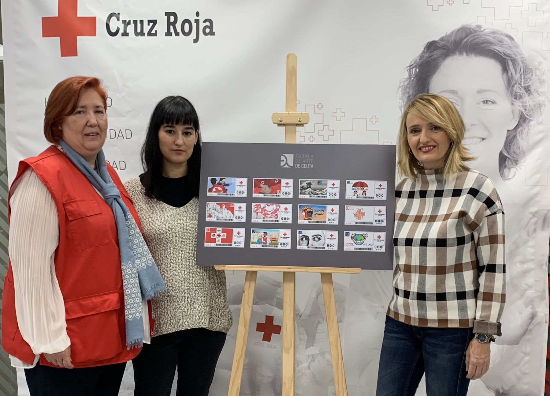 La Escuela de Arte  visita la sede Cruz Roja Ceuta