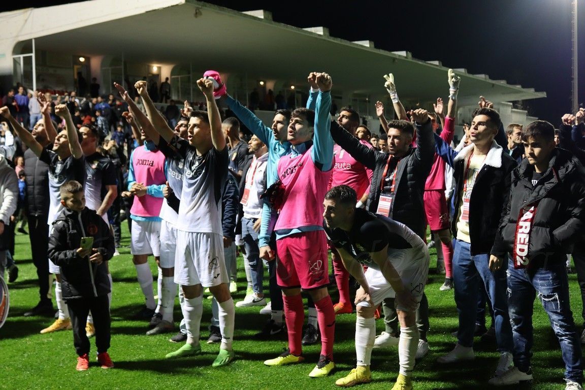 La AD Ceuta se cita con un equipo de Primera División en el Murube tras apear a la UD Ibiza (3-2)
