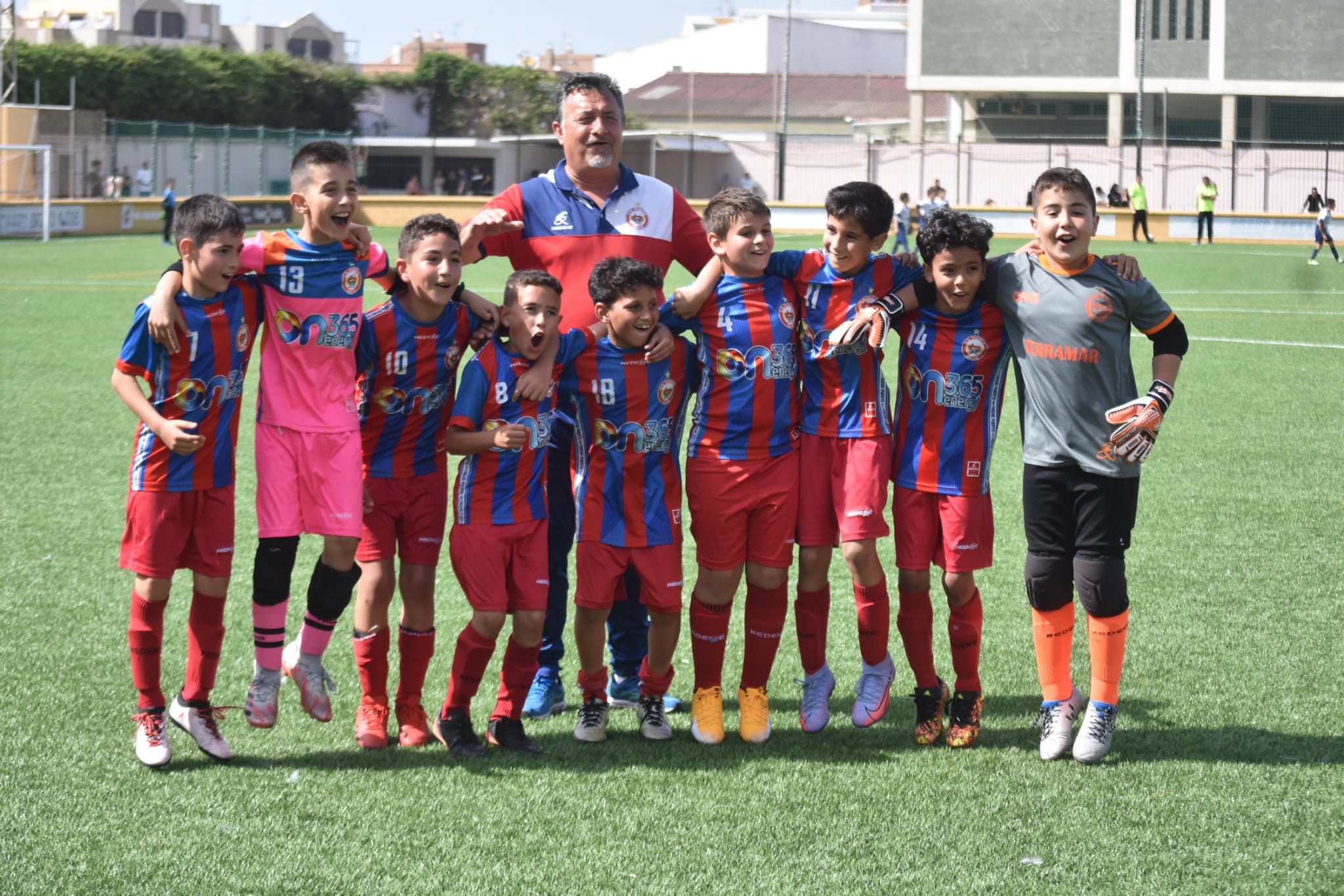 El Puerto Promesas gana la Liga Benjamín de Fútbol 8 y consigue el doblete