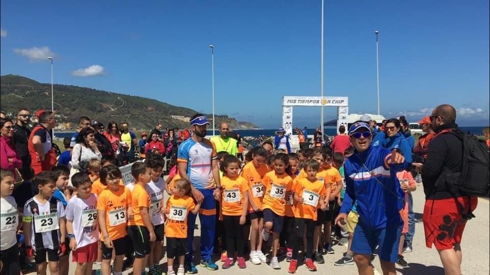 El club Tridingo Team Ceuta, galardonado a nivel nacional por su escuela de triatlón