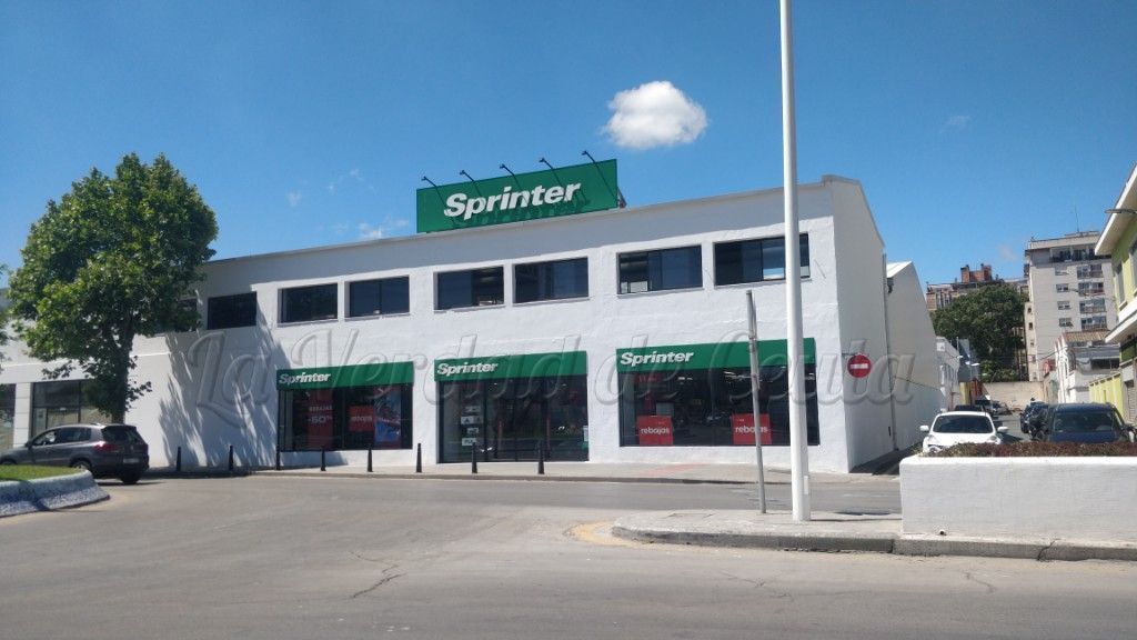 Sprinter abre su tienda en Ceuta sin tener licencia de apertura