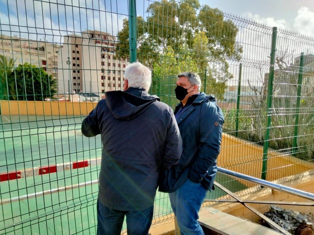 Dris y Ramírez visitan varias barriadas de la Ciudad