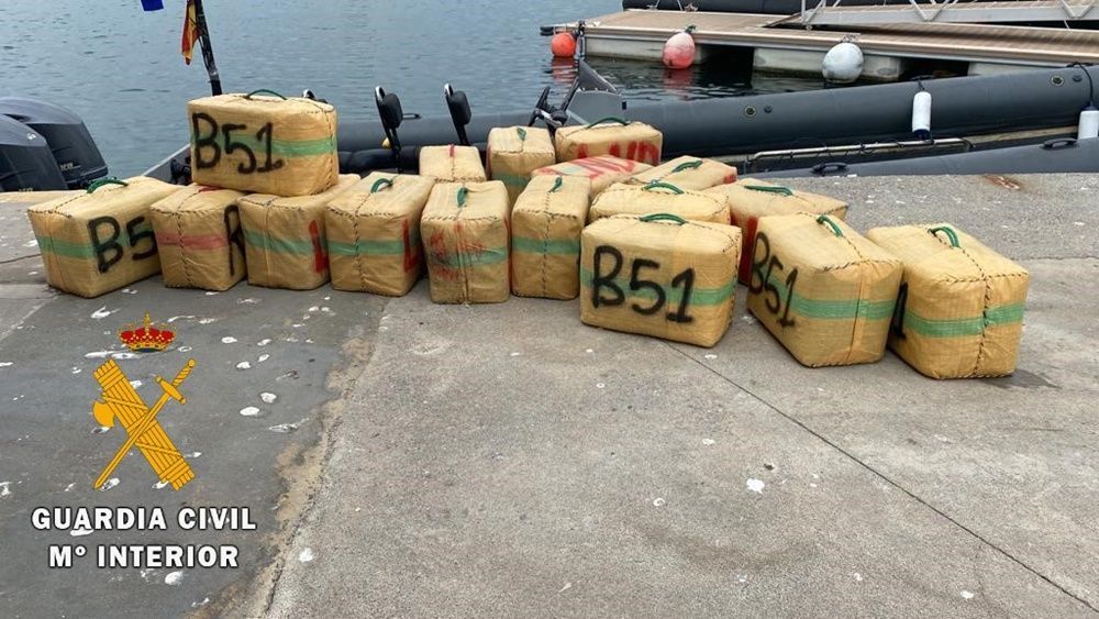 La Guardia Civil interviene 600 kilos de hachís  y detiene a dos personas en una actuación contra el narcotráfico