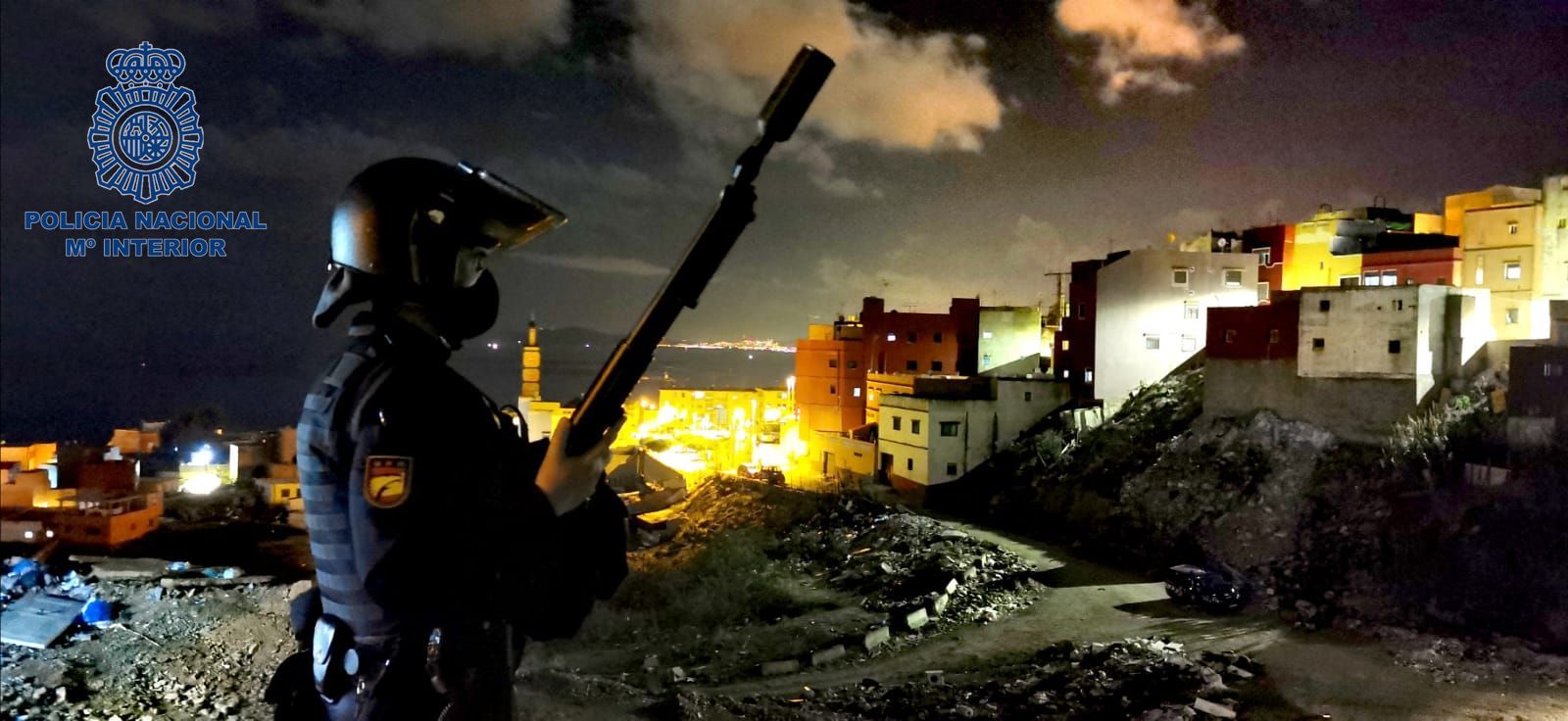 Detienen a un joven en el Príncipe por apedrear a los policías