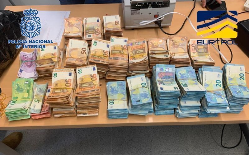 Desarticulada una de las organizaciones criminales más activas de Europa dedicada a la introducción de cocaína desde Sudamérica