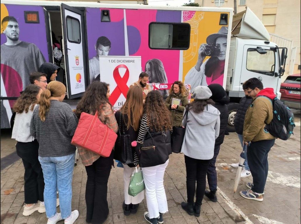 Realizan en un día más de 80 pruebas rápidas y consultas sobre el SIDA y otras ITS