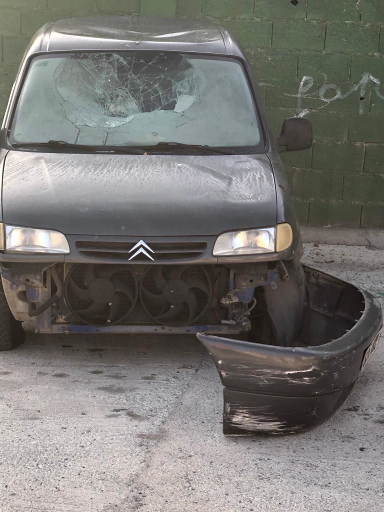 Queman un vehículo estacionado a las puertas del centro de Plena Inclusión Ceuta
