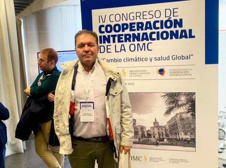 El Colegio de Médicos participa en un congreso de cooperación internacional