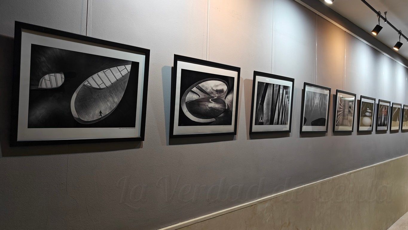 “La insignificancia del hombre” ya se expone en el Centro de Exposiciones FIAP del Revellín