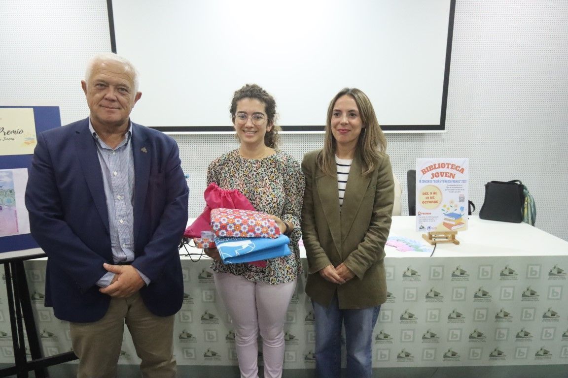 Laura García gana la III Edición del concurso ‘Diseña tu marcapáginas’
