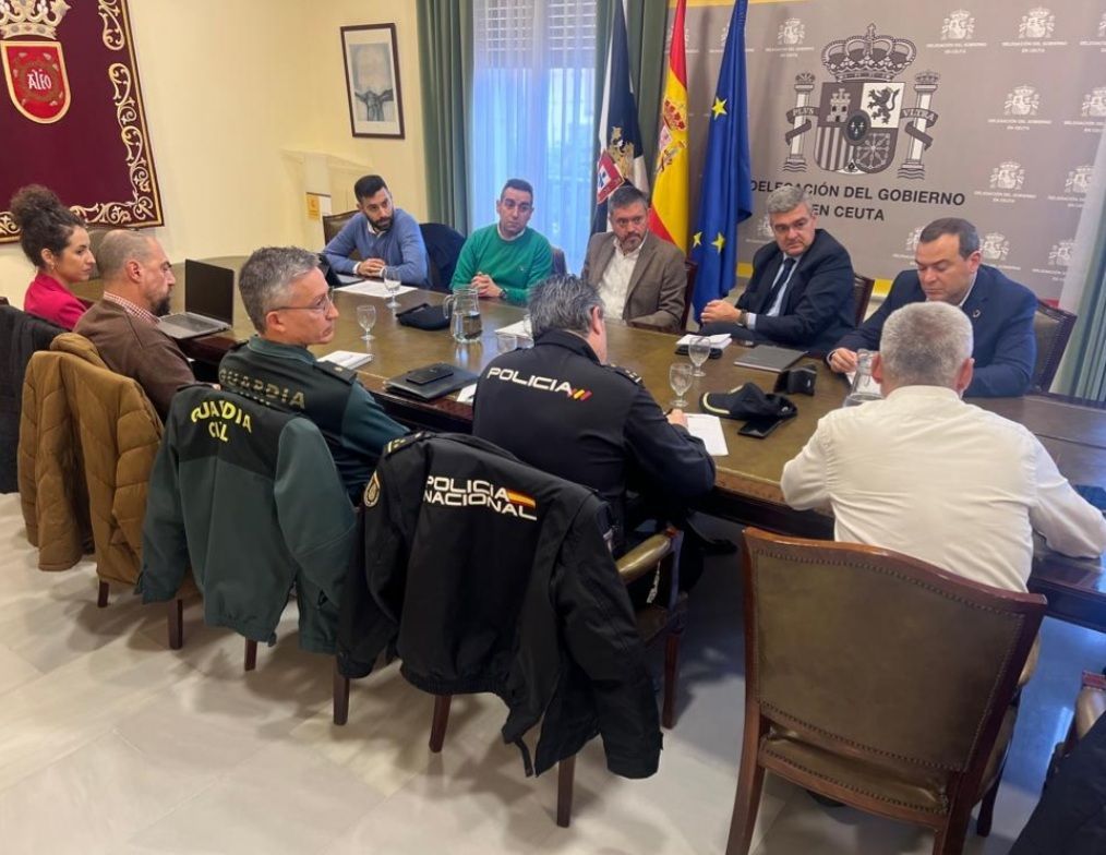 Ceuta celebra una primera reunión para reducir los efectos de las obras del puerto de Algeciras
