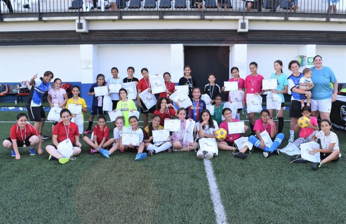 Termina el curso deportivo para la Escuela de San Daniel