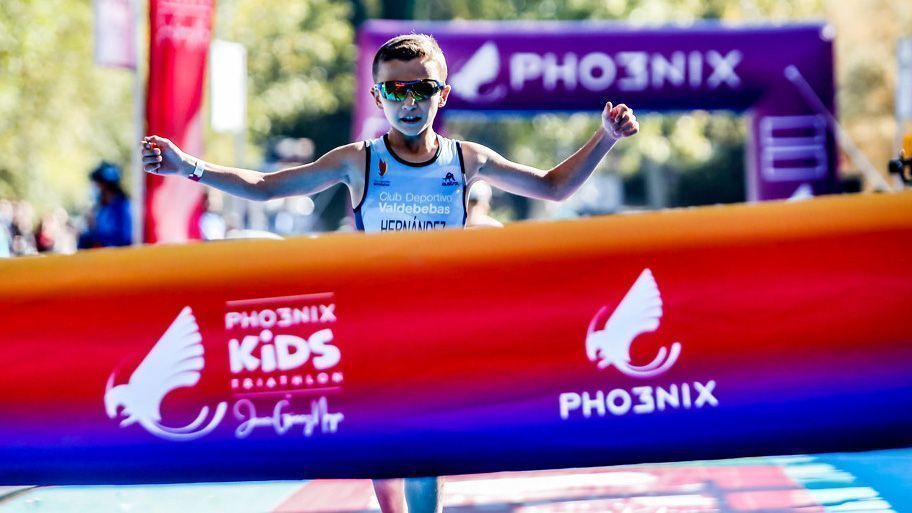 Ceuta, en el calendario del circuito Pho3nix Kids Triathlon Series