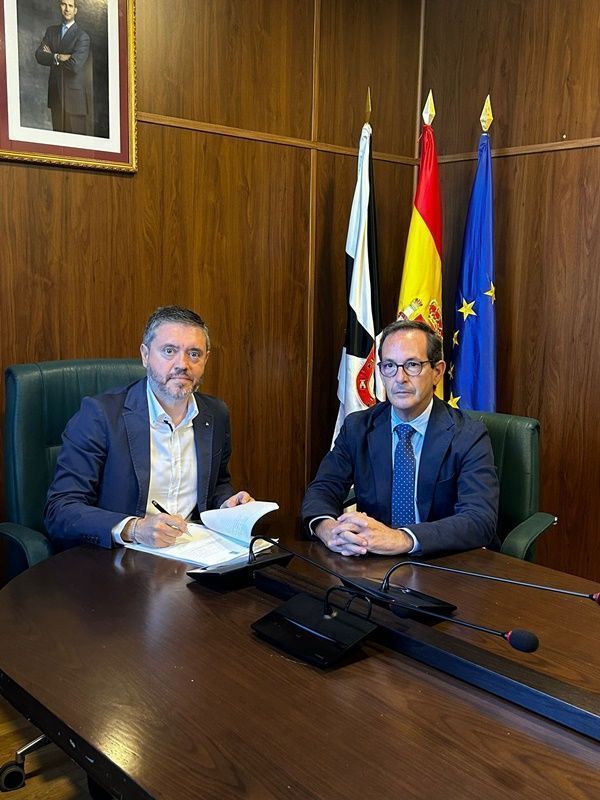 La Autoridad Portuaria de Ceuta transmite la propiedad de una parcela a Red Eléctrica para la interconexión eléctrica con la península