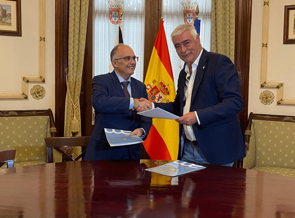 Ciudad y Márgenes y Vínculos firman un protocolo para la prevención y atención de menores víctimas de violencia sexual 