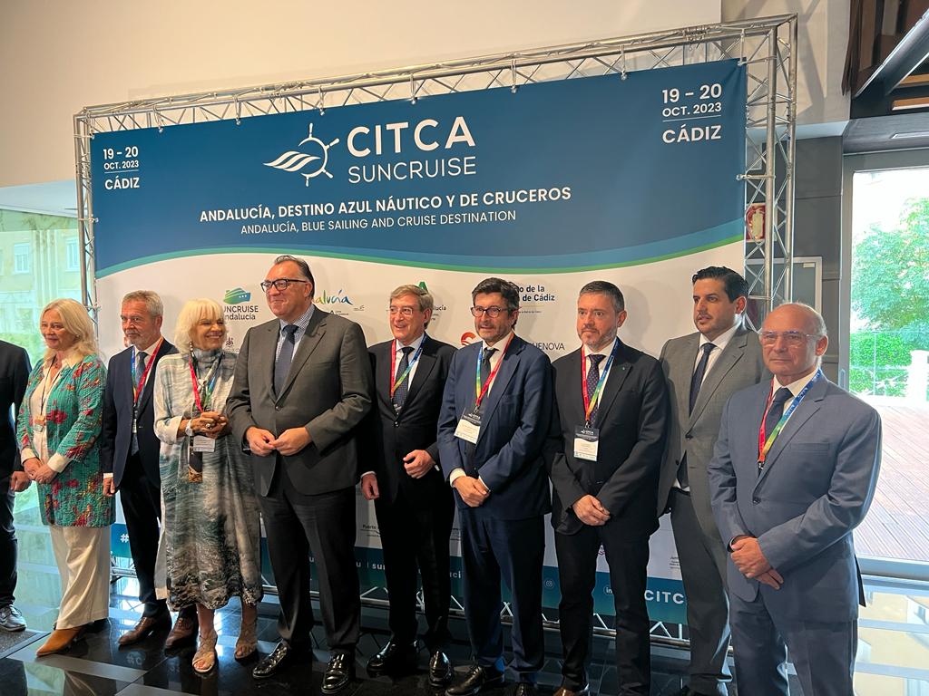 La Autoridad Portuaria y Servicios Turísticos de Ceuta presentes en Cádiz en un congreso de cruceros
