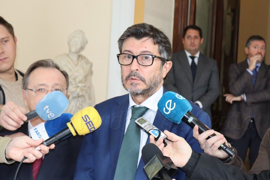 El presidente de Puertos del Estado advierte que se está actuando de forma “muy contundente” con las operaciones de trasvase