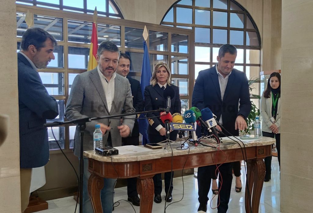 Turismo y la Autoridad Portuaria se unen para promocionar el tráfico de cruceros