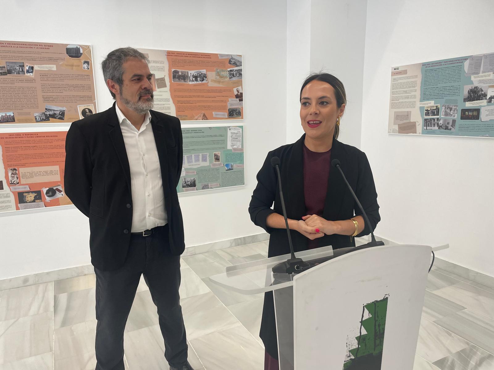 El Centro Cultural de la Estación de Ferrocarril acoge una exposición sobre la diversidad religiosa en España