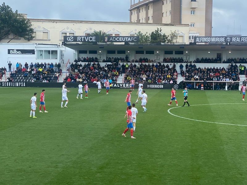 Las dos últimas jornadas de la Primera RFEF se jugarán el sábado a las 19,00 horas
