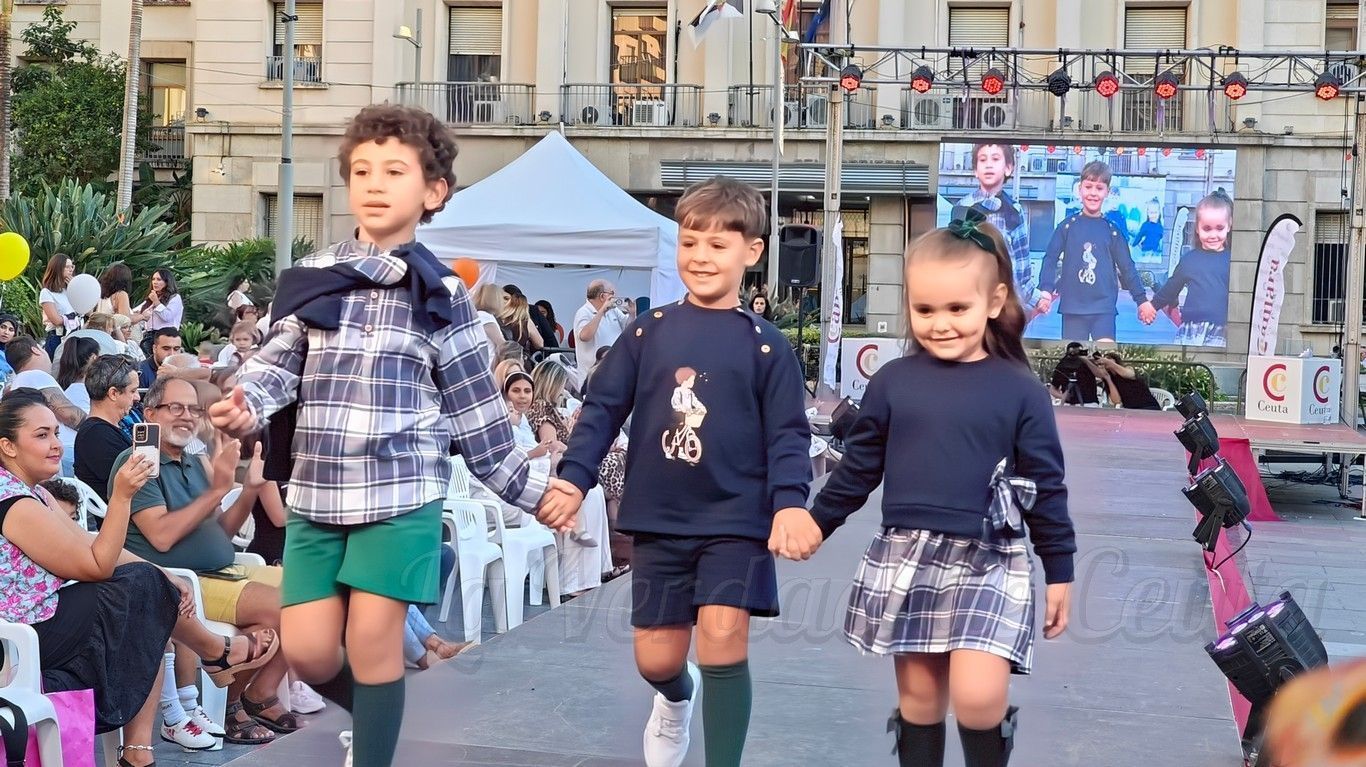 Semana Comercio desfile 1 26